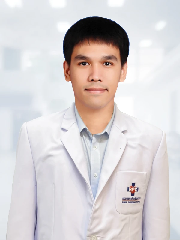นพ.สรวิชญ์ จันทรสูต