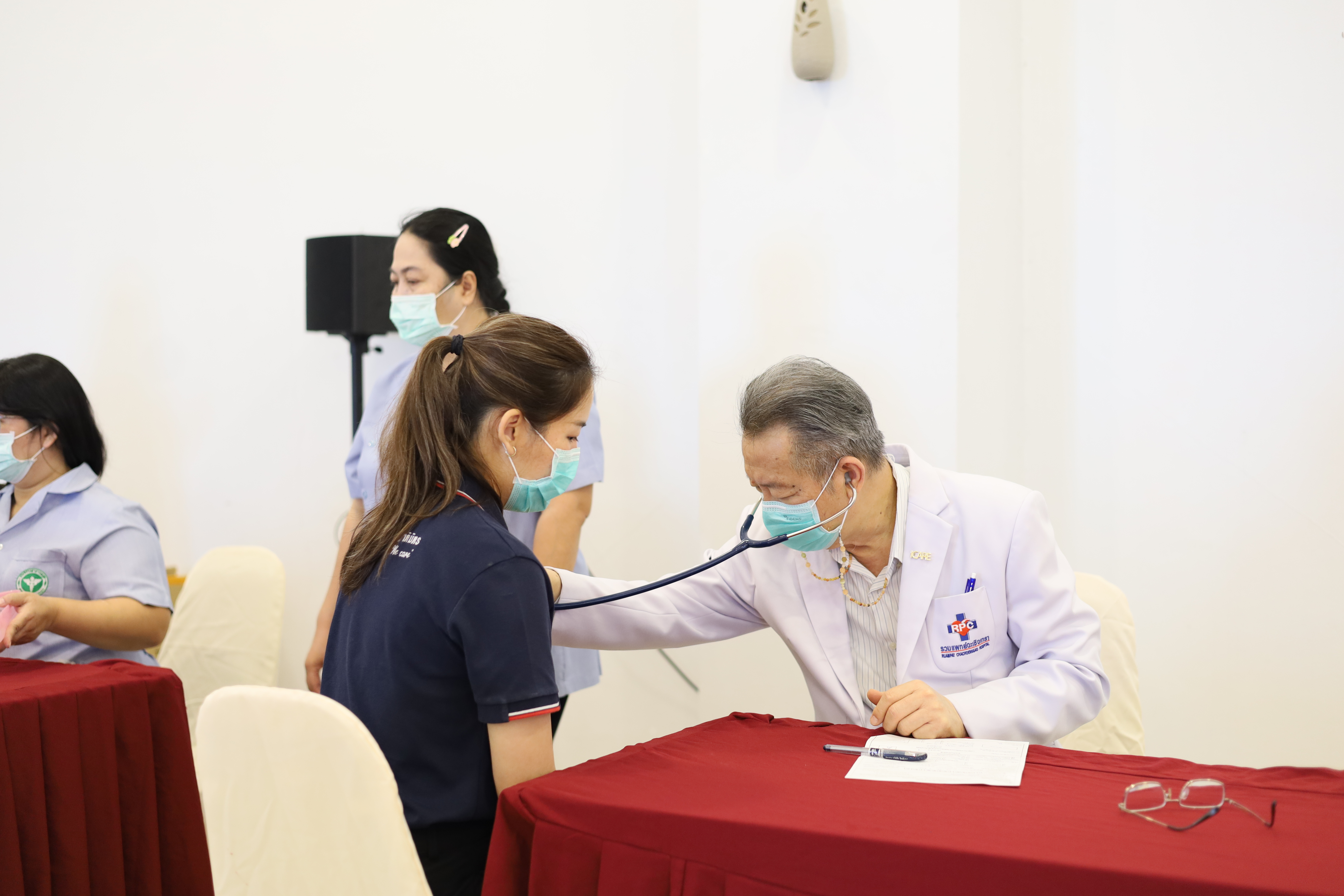 ภาพบรรยากาศ การร่วมบริจาคโลหิต - ข่าวสารและกิจกรรม - Ruampat Chachoengsao Hosptial
